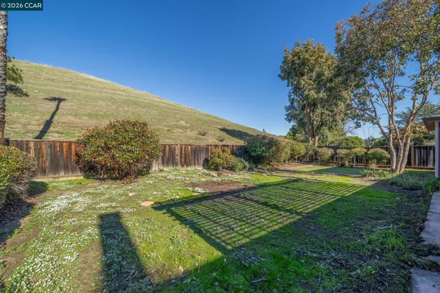 $998,000 | 139 Regency Drive, Clayton, CA 94517