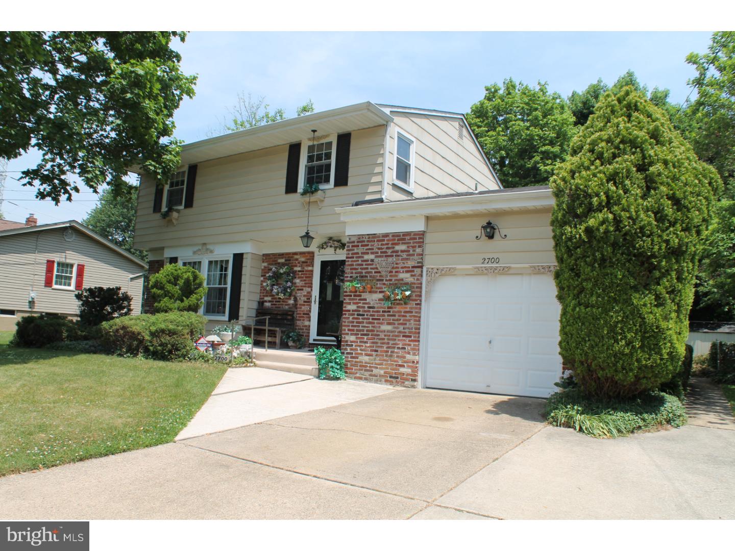 2700 Raven Road Cinnaminson, NJ 08077 - Photo 2 of 19
