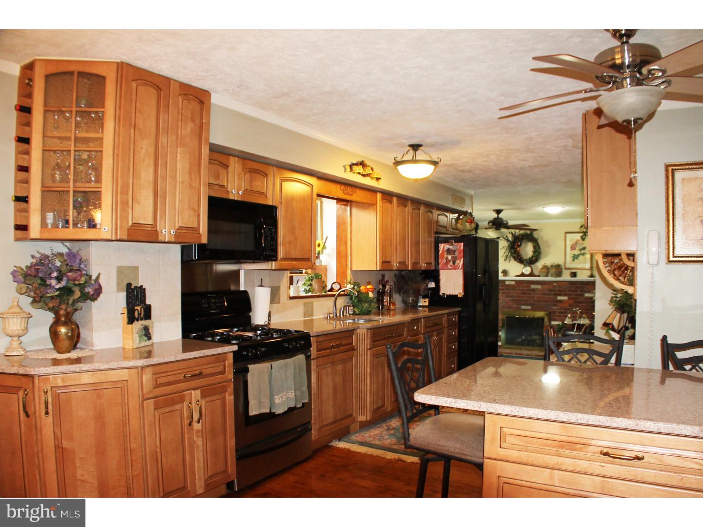 2700 Raven Road Cinnaminson, NJ 08077 - Photo 3 of 19