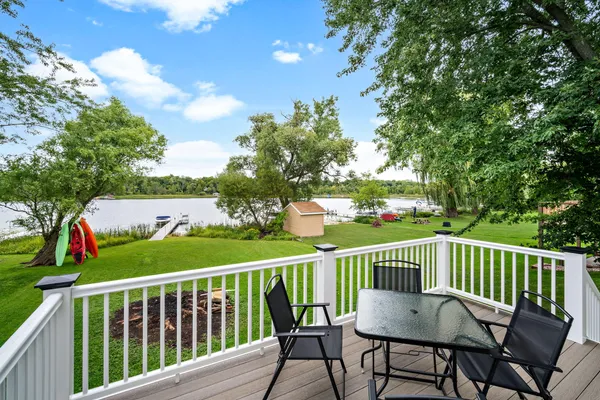 $599,900 | 1266 East Green Lake Drive, Farmington, WI 53090