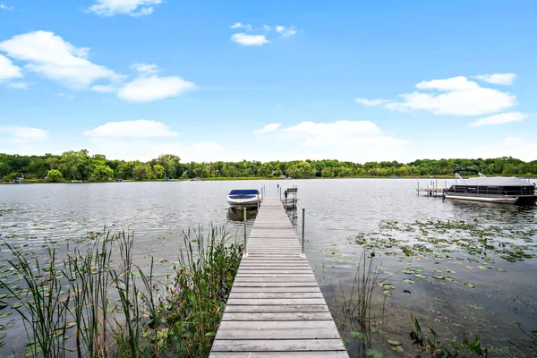 $599,900 | 1266 East Green Lake Drive, Farmington, WI 53090