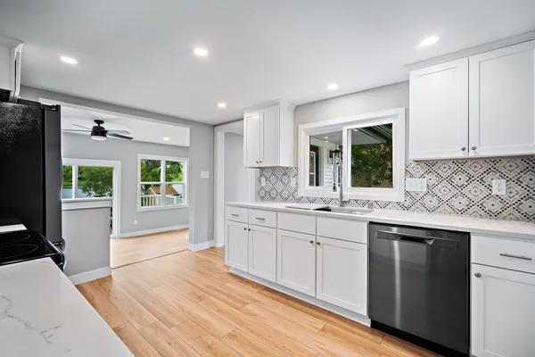 $599,900 | 1266 East Green Lake Drive, Farmington, WI 53090