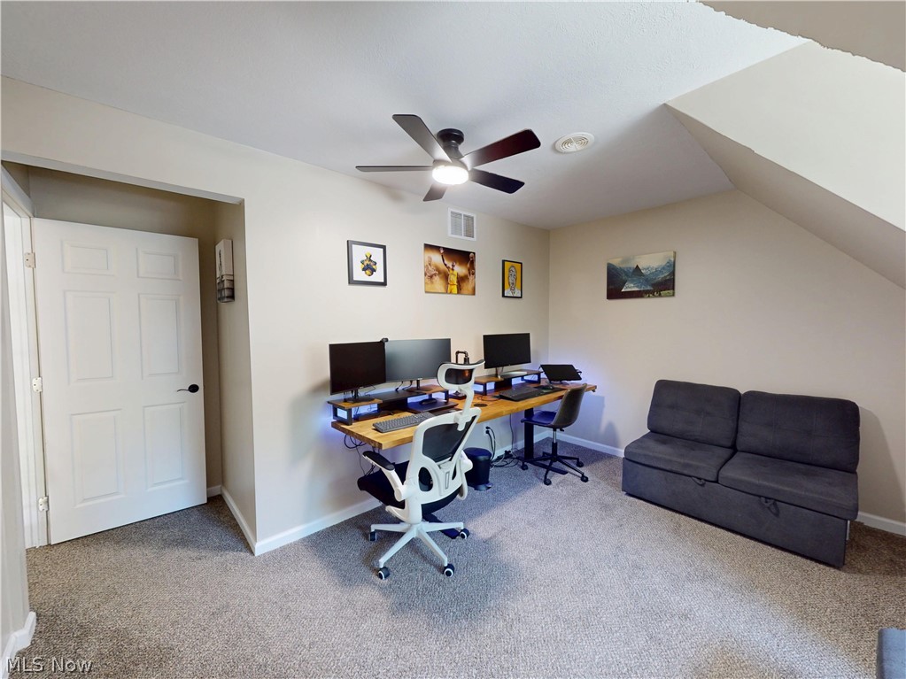 4139 Austin Road Geneva, OH 44041 - Photo 29 of 41 3rd bedroom currently used as office space