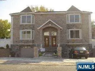 $4,200 | 26 Lee Street, Elmwood Park, NJ 07407