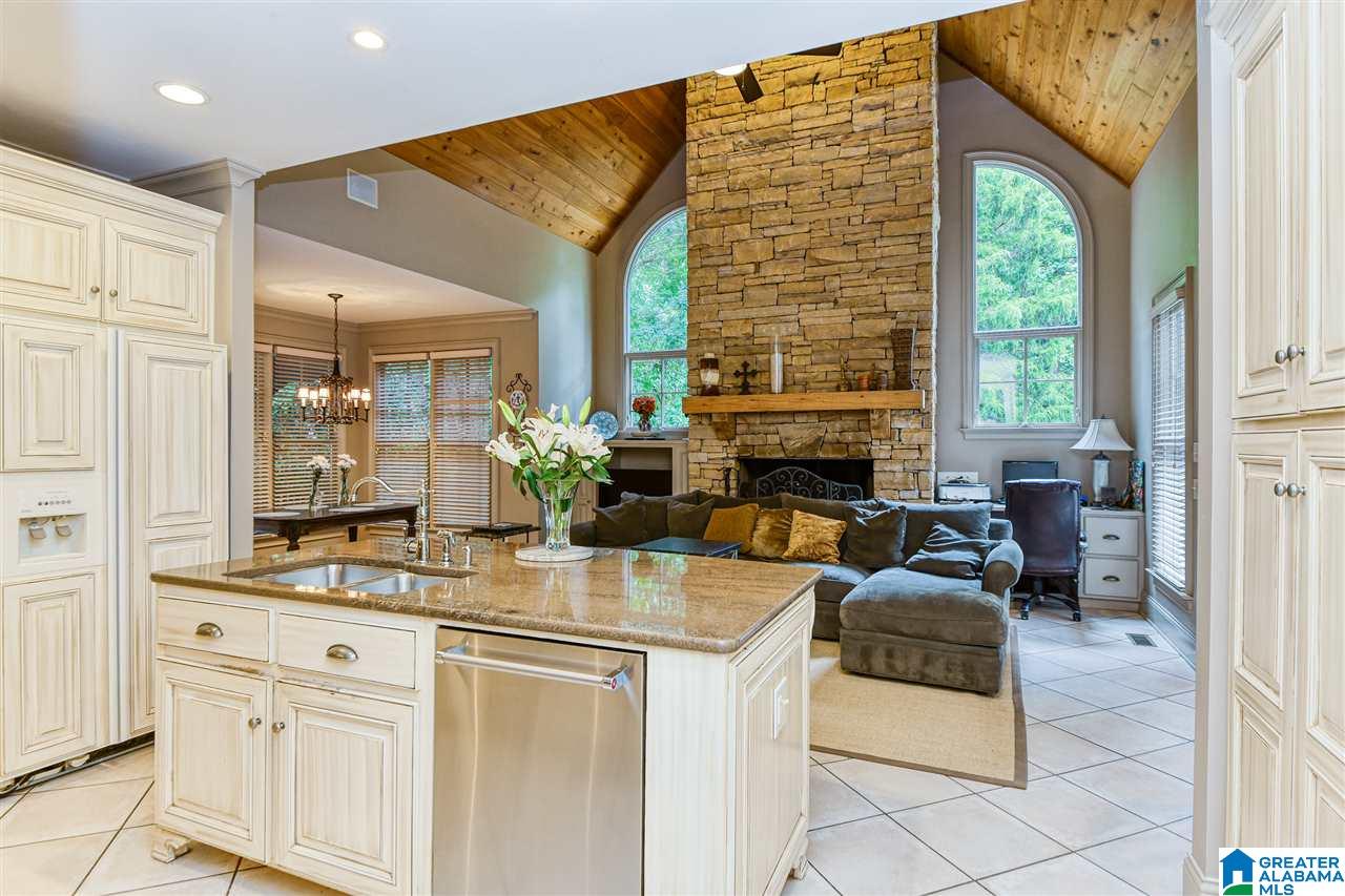 136 Oakmont Road Birmingham, AL 35244 - Photo 29 of 50