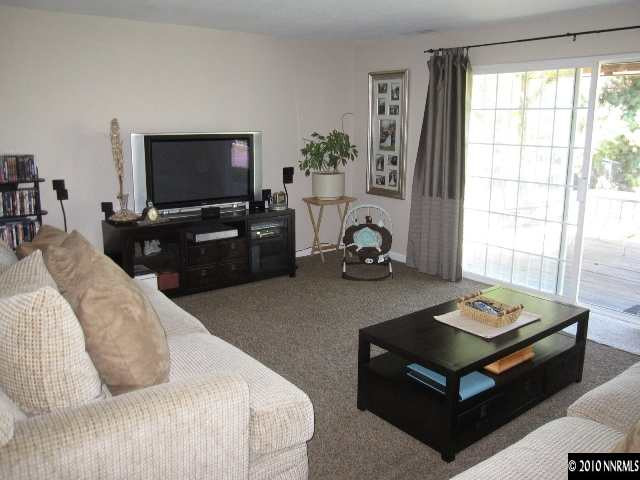 2725 Solari Drive Reno, NV 89509 - Photo 8 of 13 Photo 8