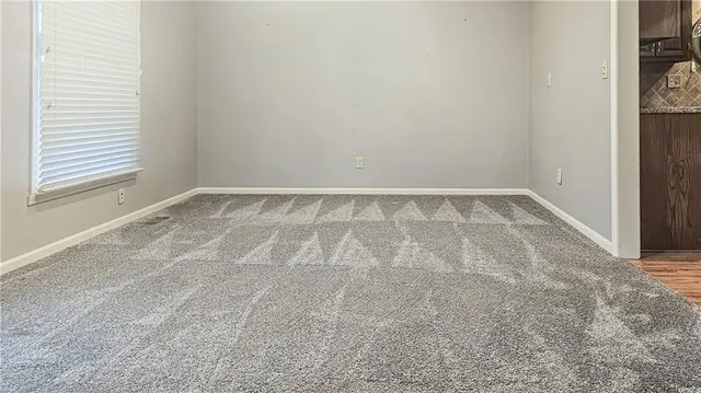 $249,900 | 1018 Palmer Place, Clinton, MO 64735