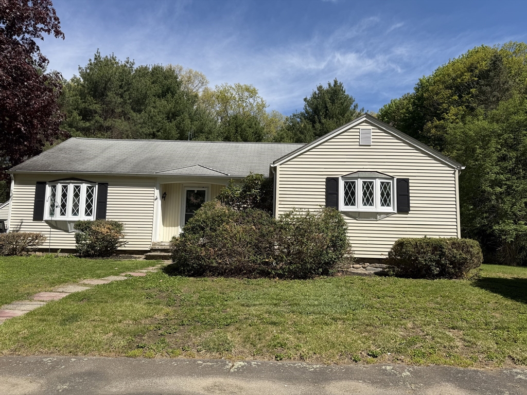 33 Highland Street Webster, MA 01570 - Photo 1 of 42