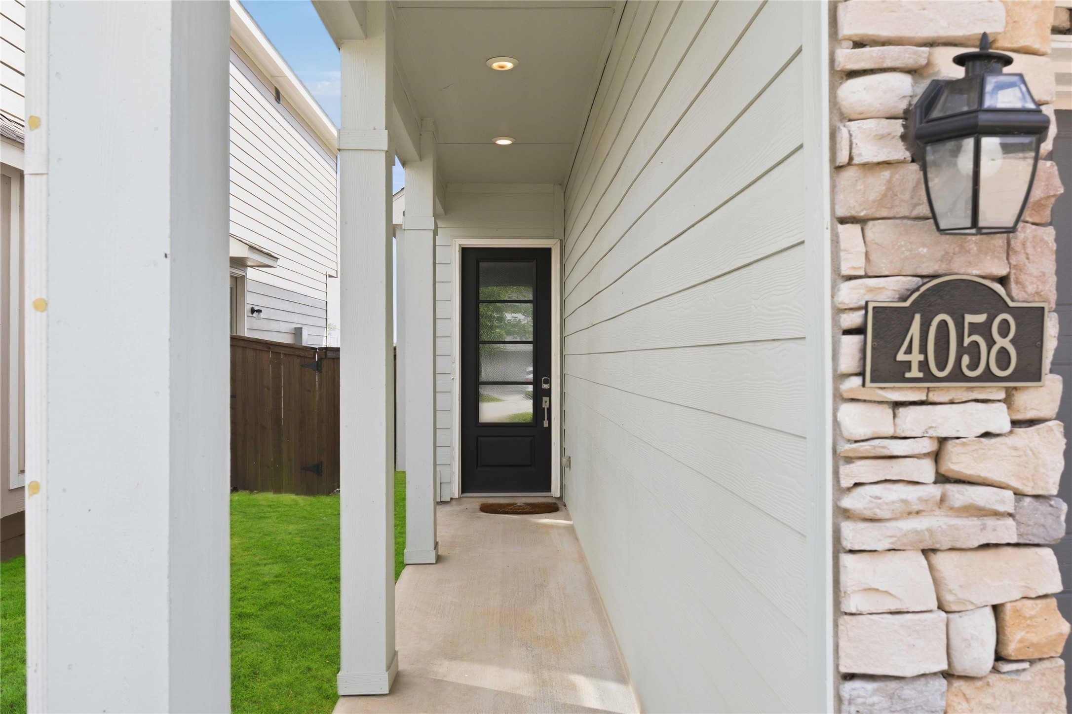 4058 Balboa Drive Rosharon, TX 77583 - Photo 3 of 29