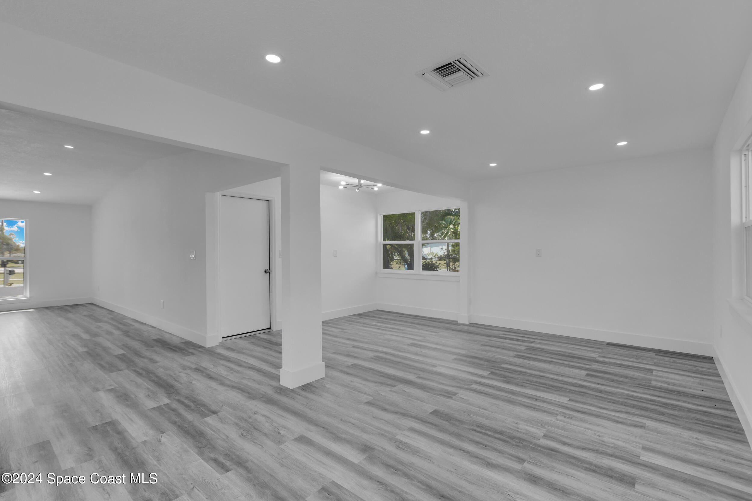 1101 Cable Lane Northeast Palm Bay, FL 32905 - Photo 12 of 33 27