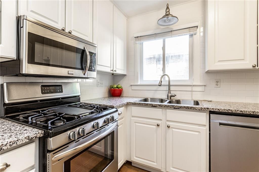 218 Berkley Road Indianapolis, IN 46208 - Photo 13 of 31 Gallery Image 13