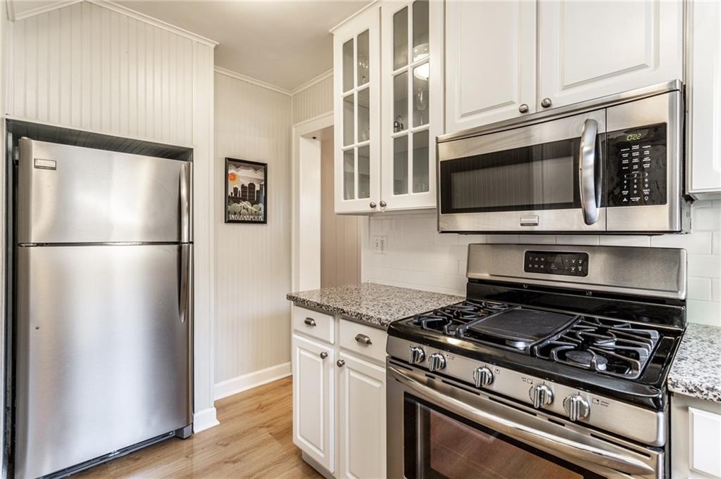 218 Berkley Road Indianapolis, IN 46208 - Photo 15 of 31 Gallery Image 15