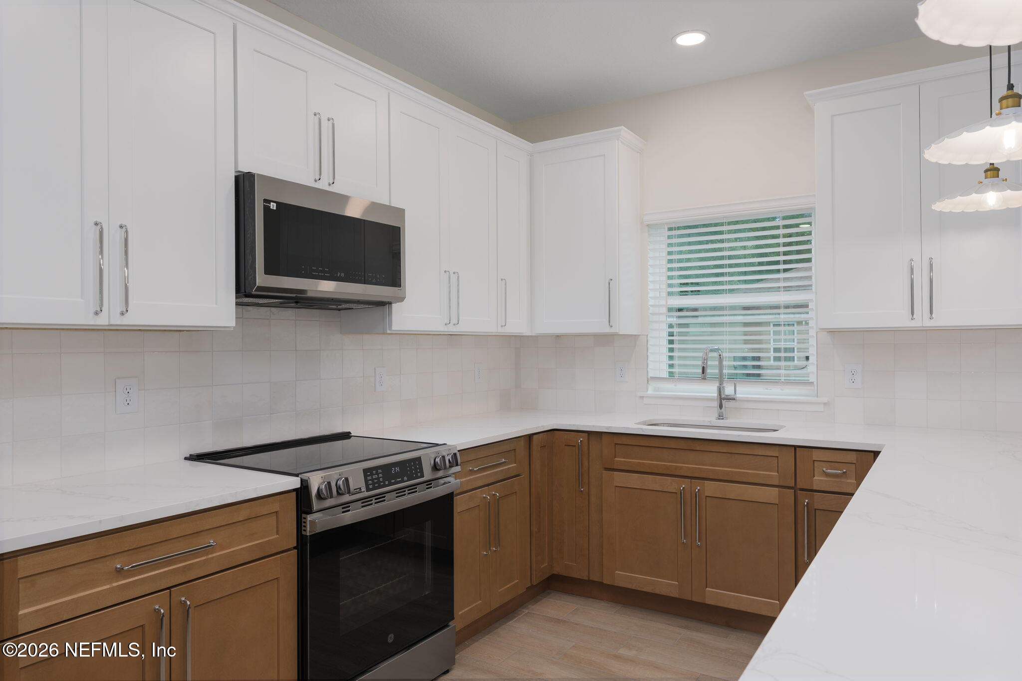 886 West 3rd Street St. Augustine, FL 32084 - Photo 8 of 30 886_W3rd-16