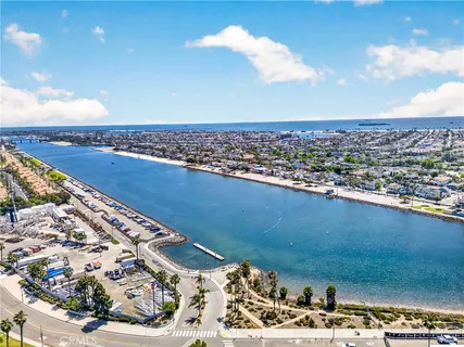 $1,599,000 | 367 Ultimo Avenue, Long Beach, CA 90814