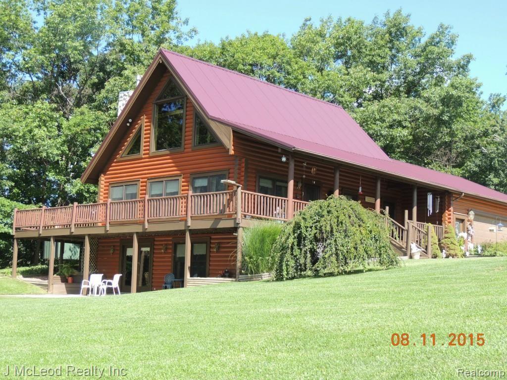 10191 McPherson Road Millington, MI 48746 - Photo 1 of 47 DSCN9004.jpg