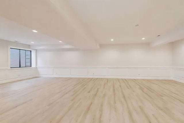 $2,699,000 | 2938 Indianwood Road, Wilmette, IL 60091