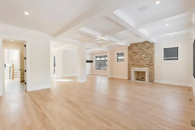 $2,699,000 | 2938 Indianwood Road, Wilmette, IL 60091