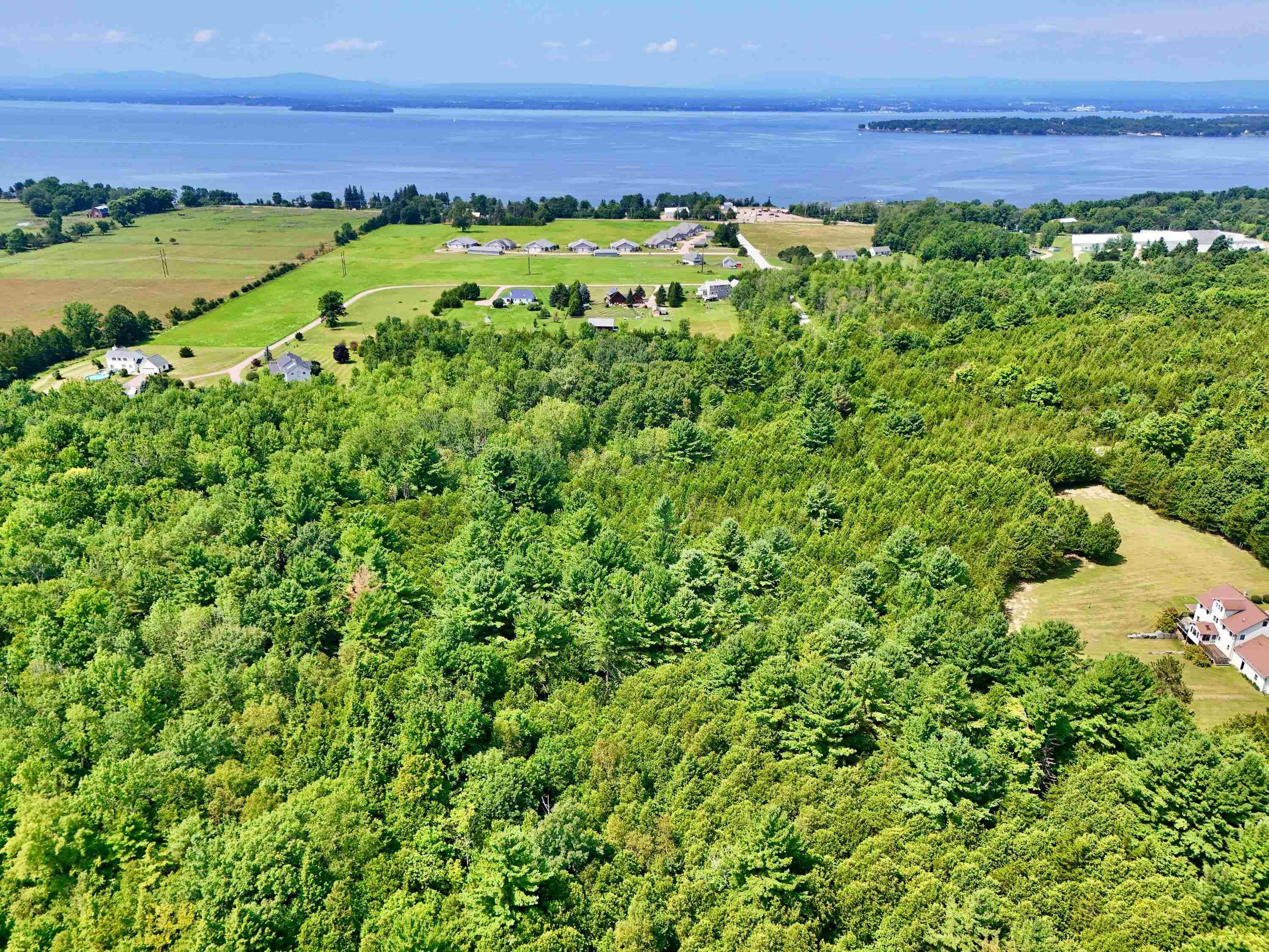 8 Maynard Court Grand Isle, VT 05458 - Photo 54 of 59