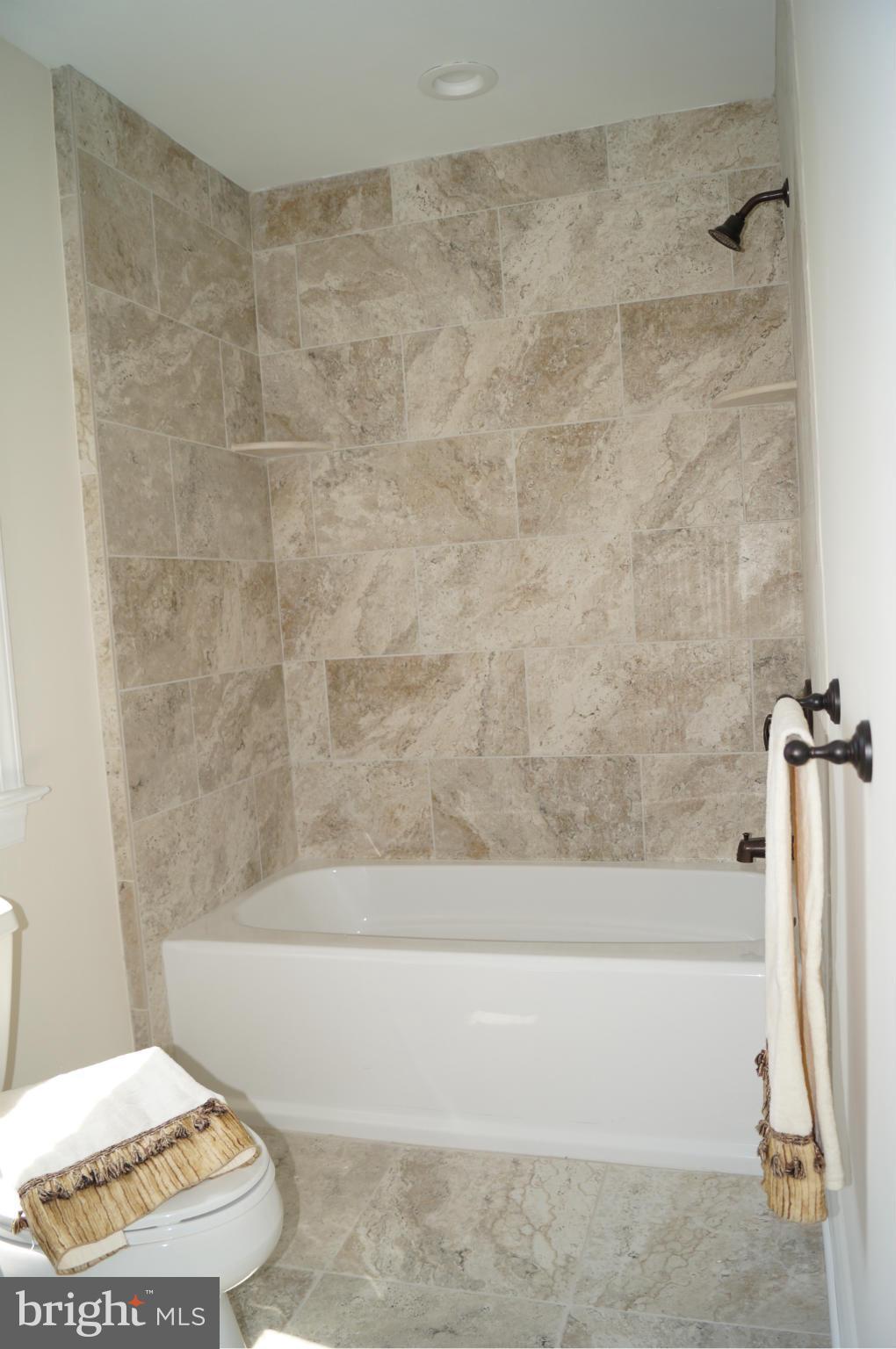1905 Brooke Road Stafford, VA 22554 - Photo 19 of 29 Second Floor Hall Bath