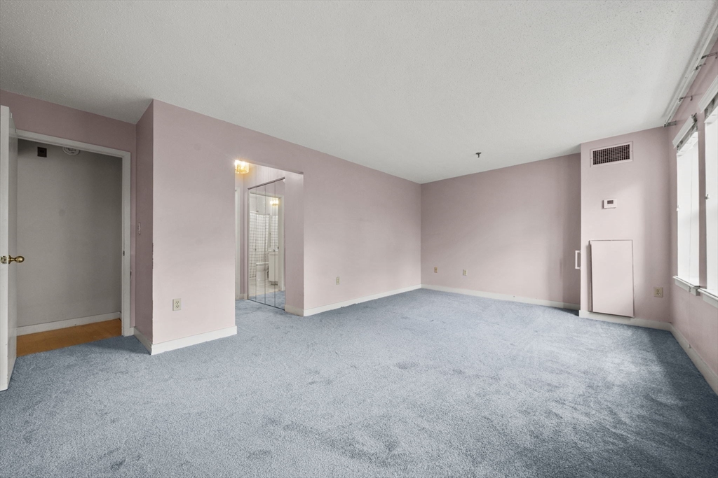 269 Cambridge Road, Unit 506 Woburn, MA 01801 - Photo 14 of 40