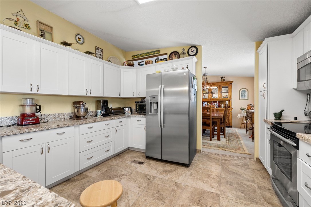 4840 Maple Road Pahrump, NV 89048 - Photo 13 of 40