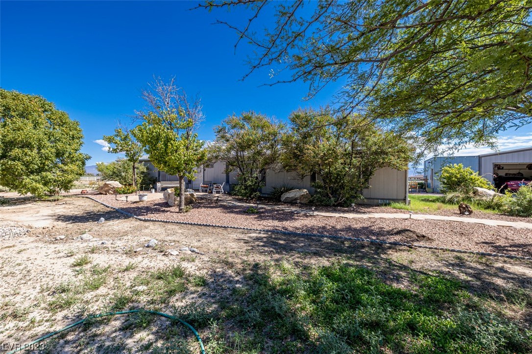 4840 Maple Road Pahrump, NV 89048 - Photo 3 of 40