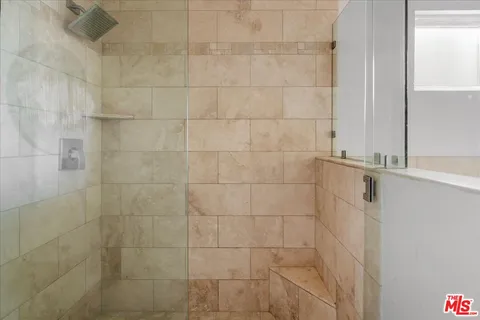 $9,250 | 6530 Lakeridge Road, Los Angeles, CA 90068