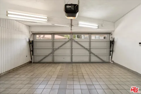 $9,250 | 6530 Lakeridge Road, Los Angeles, CA 90068