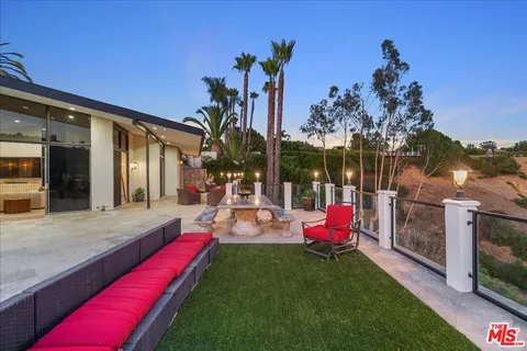 $9,250 | 6530 Lakeridge Road, Los Angeles, CA 90068