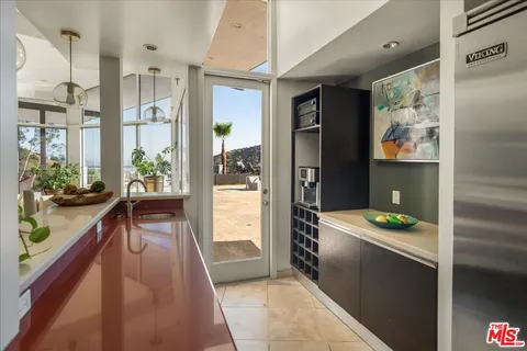 $9,250 | 6530 Lakeridge Road, Los Angeles, CA 90068