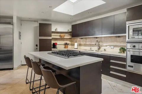 $9,250 | 6530 Lakeridge Road, Los Angeles, CA 90068