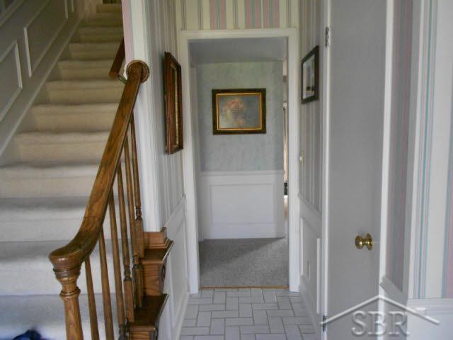 861 Stoneham Road Saginaw, MI 48638 - Photo 14 of 20 20105411-13.JPG