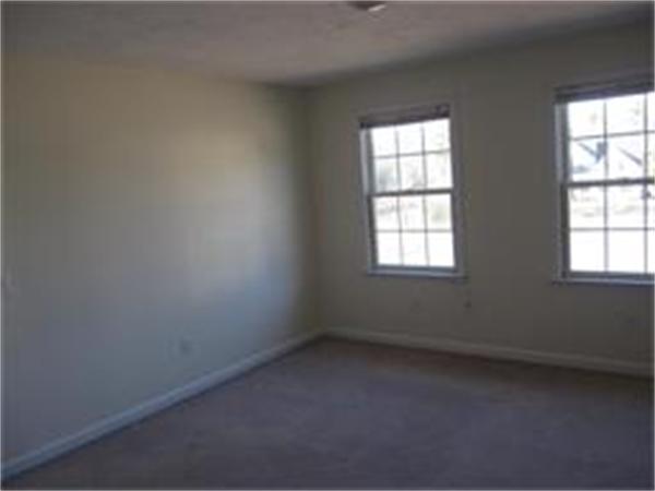 5 Warfield Road Mendon, MA 01756 - Photo 11 of 15 Gallery Image 11