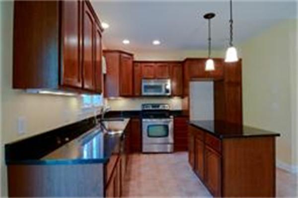 5 Warfield Road Mendon, MA 01756 - Photo 4 of 15 Gallery Image 4
