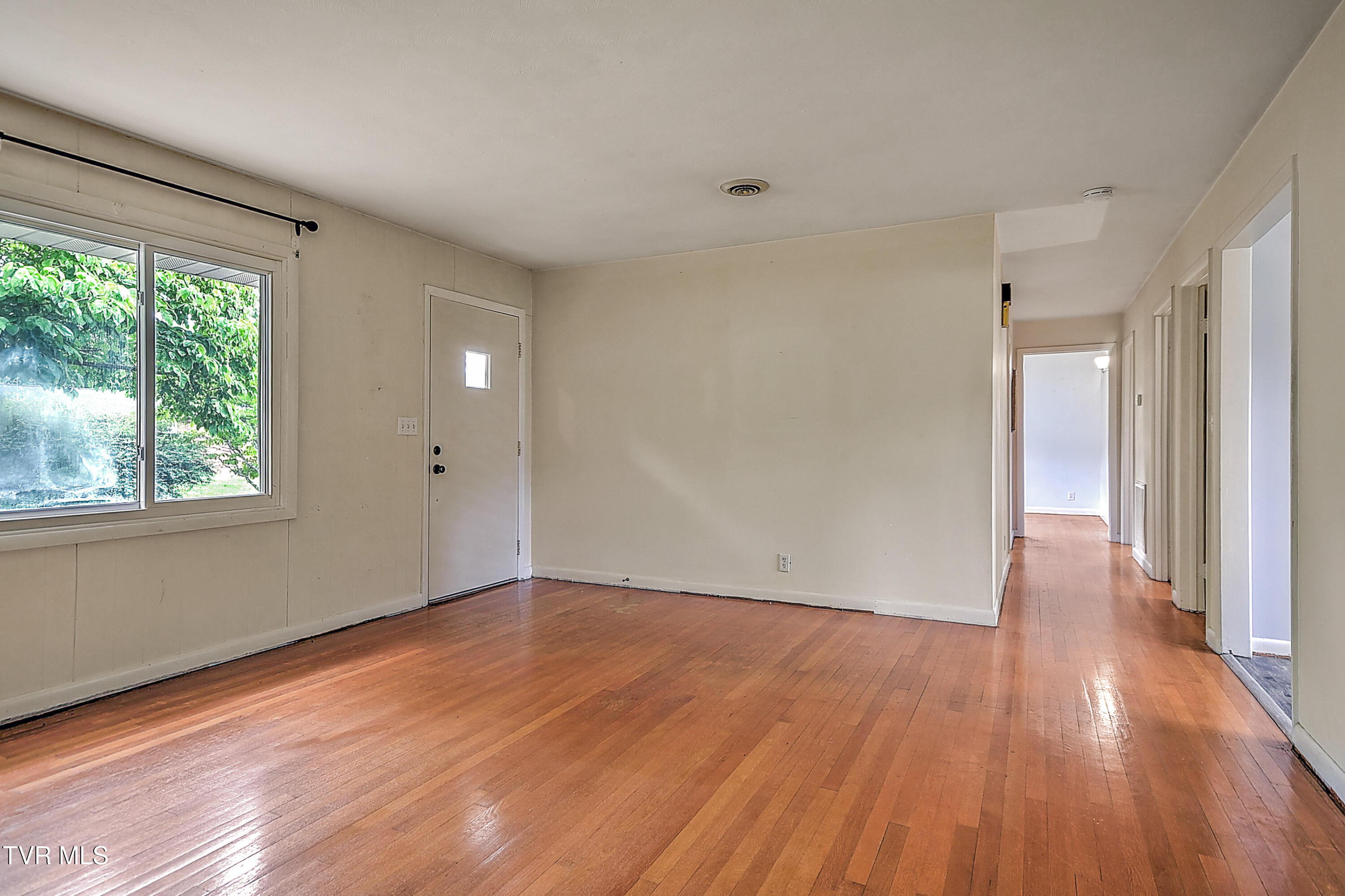 1127 Qualls Road Kingsport, TN 37660 - Photo 7 of 39 7-print-1127 Qualls CP-7