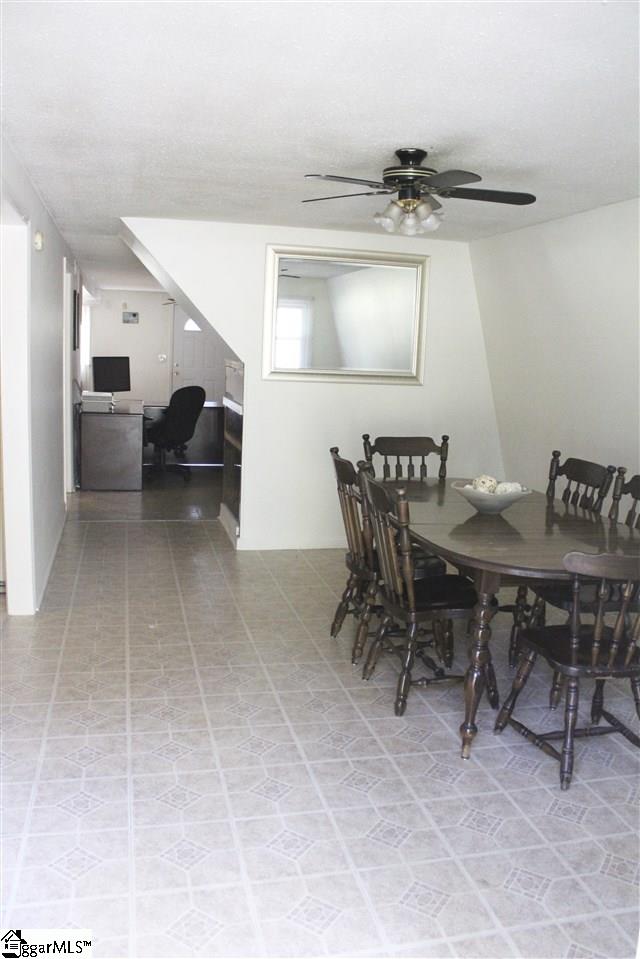 932 Williams Street Pendleton, SC 29670 - Photo 3 of 24