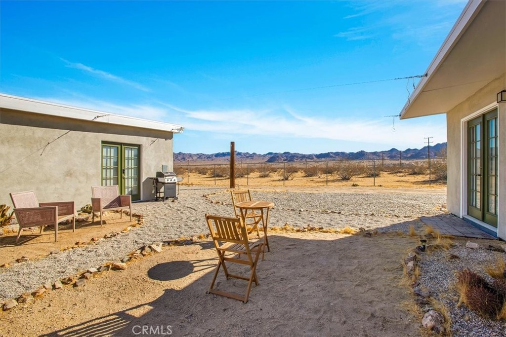 5737 Mojave Ranch Road Joshua Tree, CA 92252 - Photo 39 of 47 a view of a ocean with outside space