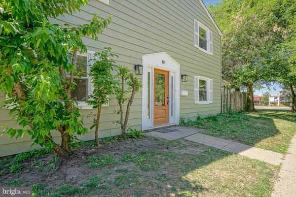 $309,900 | 10 Radcliff Place, Willingboro, NJ 08046