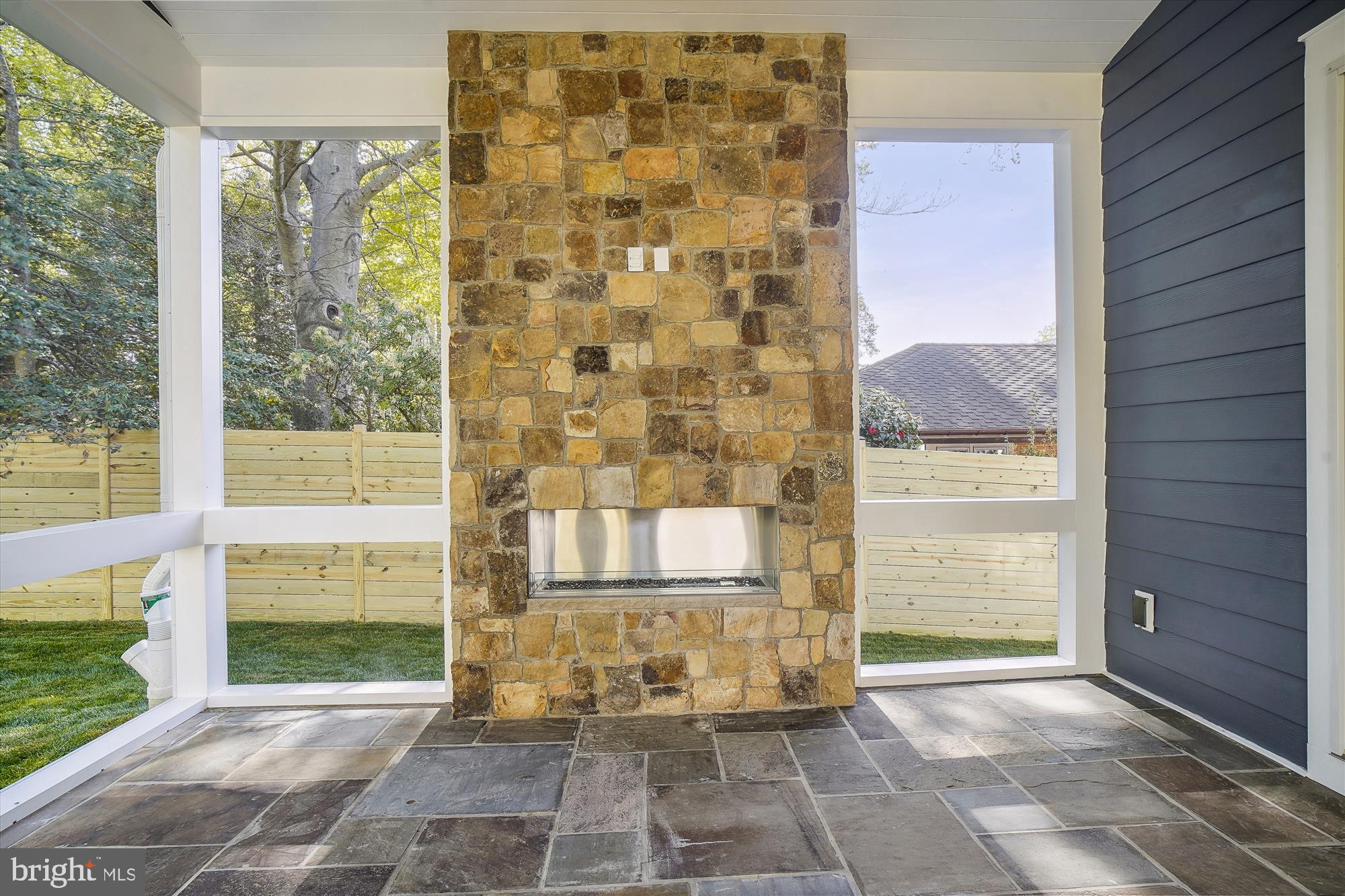 5824 Lenox Road Bethesda, MD 20817 - Photo 28 of 77 Gallery Image 28
