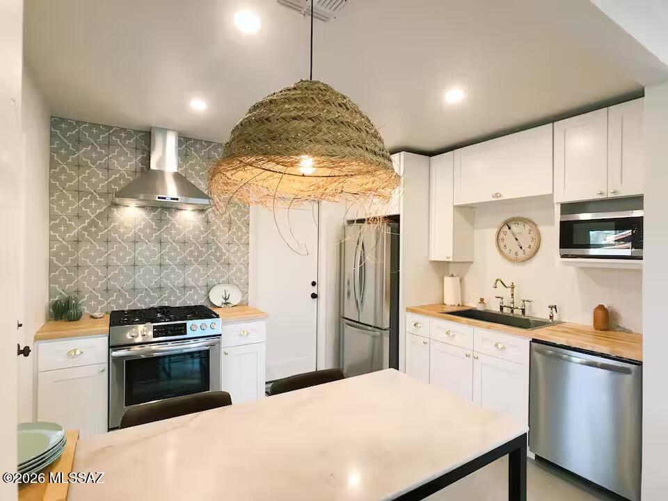 1402 East Roger Road Tucson, AZ 85719 - Photo 7 of 23