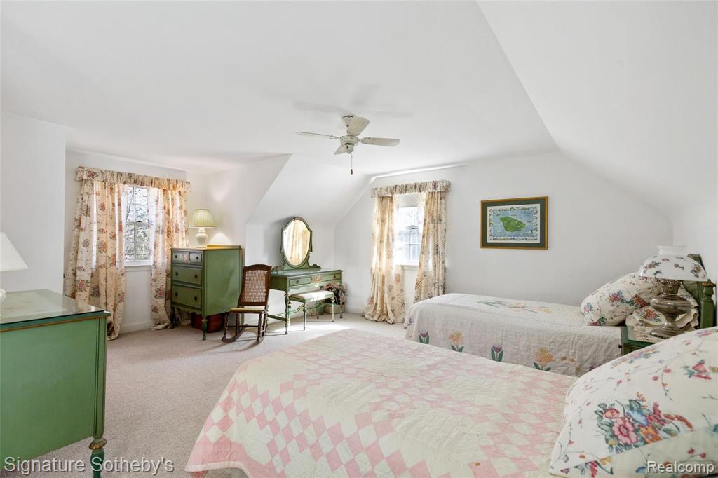 27634 Rackham Drive Lathrup Village, MI 48076 - Photo 5 of 41