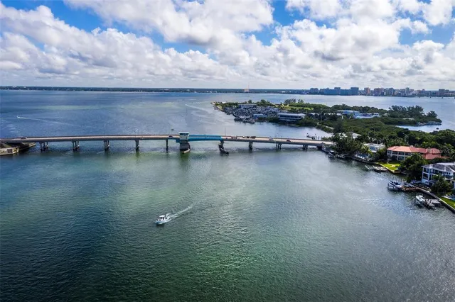 $1,495,000 | 370 Gulf Of Mexico Drive, Unit 432, Longboat Key, FL 34228