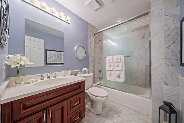 $929,900 | 2001 Marina Drive, Unit 506W, Quincy, MA 02171