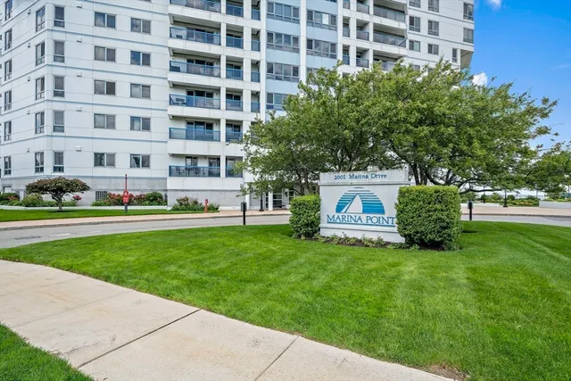 $929,900 | 2001 Marina Drive, Unit 506W, Quincy, MA 02171