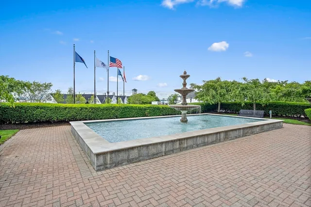 $929,900 | 2001 Marina Drive, Unit 506W, Quincy, MA 02171