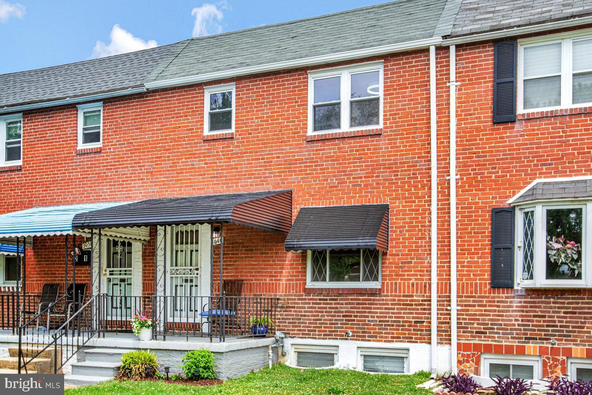 3040 Federal Street Baltimore, MD 21213 - Photo 2 of 41 a front view of a house