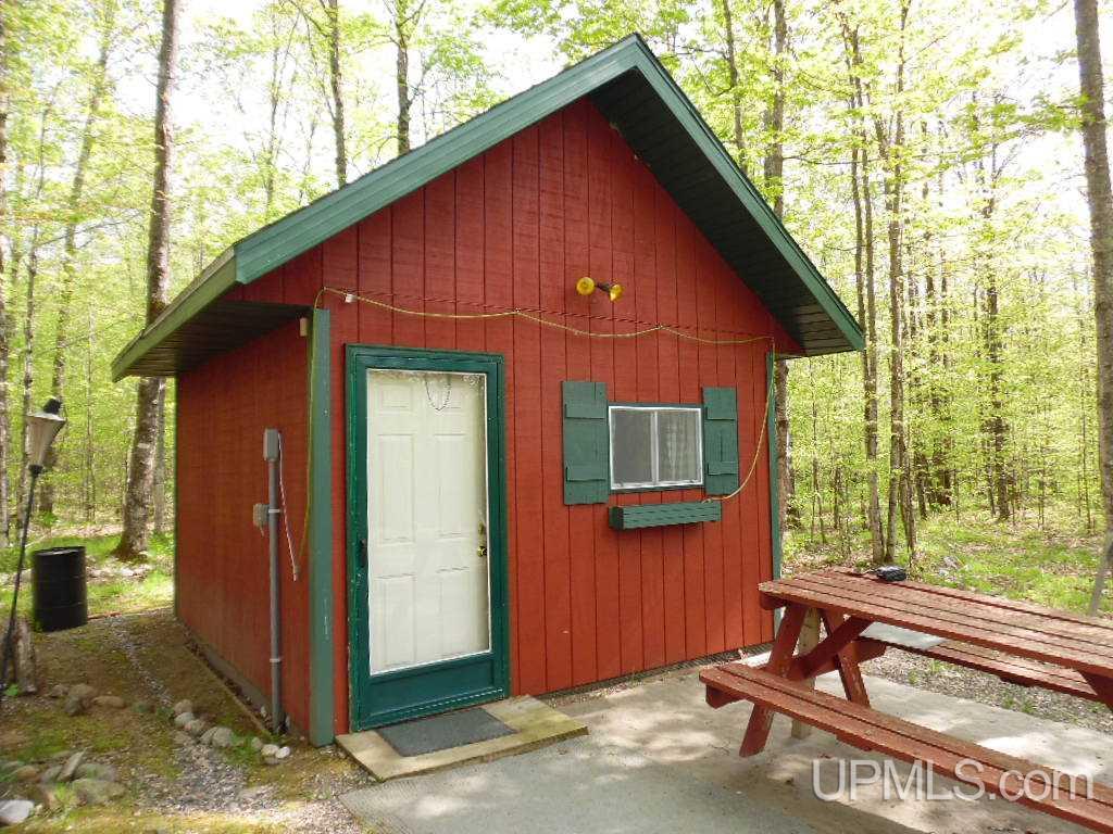 6275 Camp 6 Loop Road Laona, WI 54541 - Photo 15 of 23 Gallery Image 15