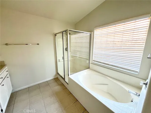 $2,700 | 13420 Chinquapin Drive, Victorville, CA 92395