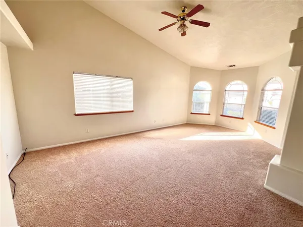 $2,700 | 13420 Chinquapin Drive, Victorville, CA 92395
