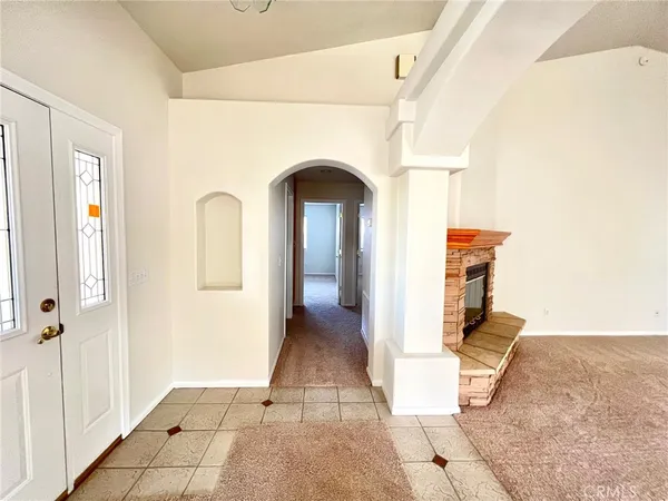 $2,700 | 13420 Chinquapin Drive, Victorville, CA 92395